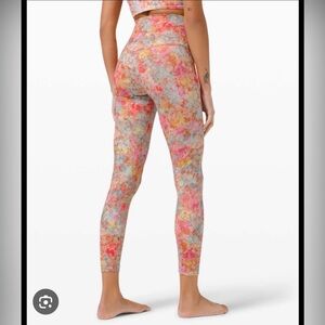 Lululemon Inflorescence Multi